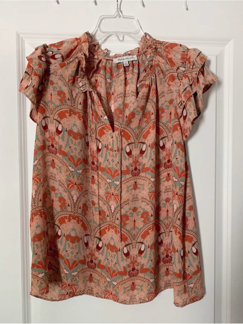 Rose & Olive Peach Floral Paisley Ruffle Sleeve Blouse